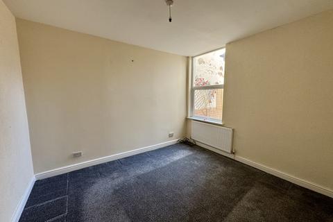 2 bedroom ground floor flat for sale, Hill Street, Blackpool FY4