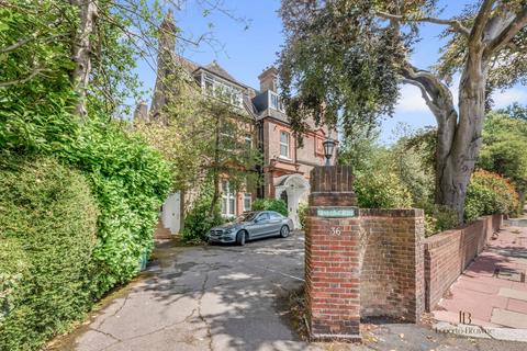 undefined, West Heath Road, NW3
