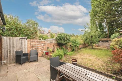 50 Clifden Road, Brentford, TW8 0PF