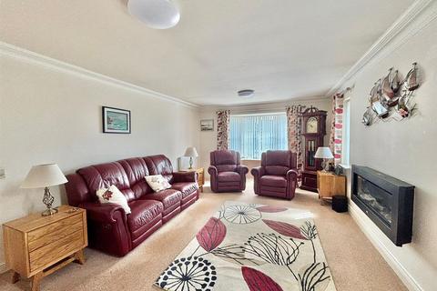 1 Bentinck Lane, Sigglesthorne, Hull, HU11 5QR