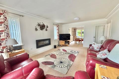 1 Bentinck Lane, Sigglesthorne, Hull, HU11 5QR