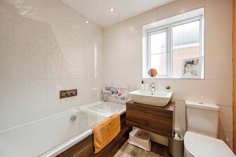 undefined, Ceramia Court, Goldthorpe S63