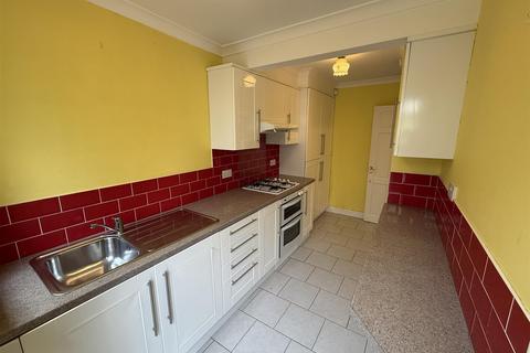 2 bedroom bungalow for sale, Cheviot Close, Bexleyheath, Kent