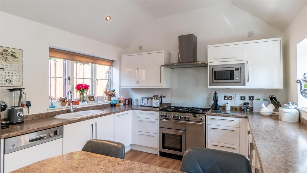 Breakfast Kitchen