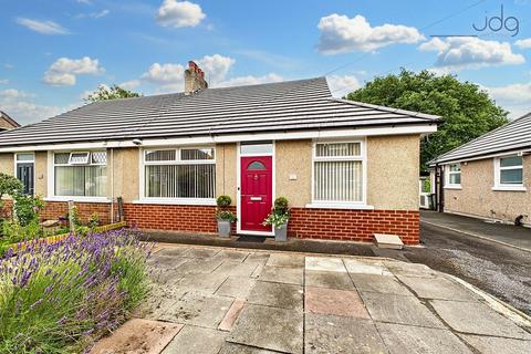 3 bedroom semi-detached bungalow for sale, Norwood Drive, Torrisholme | Lovely Dormer bungalow with a private garden