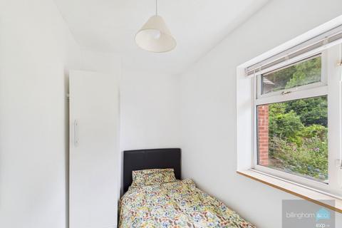 14 Ashfield Crescent, Wollescote, Stourbridge, DY9 9AZ