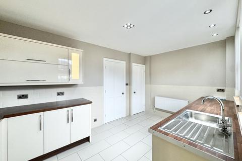 2 bedroom terraced house for sale, Tatefield Place, Kippax