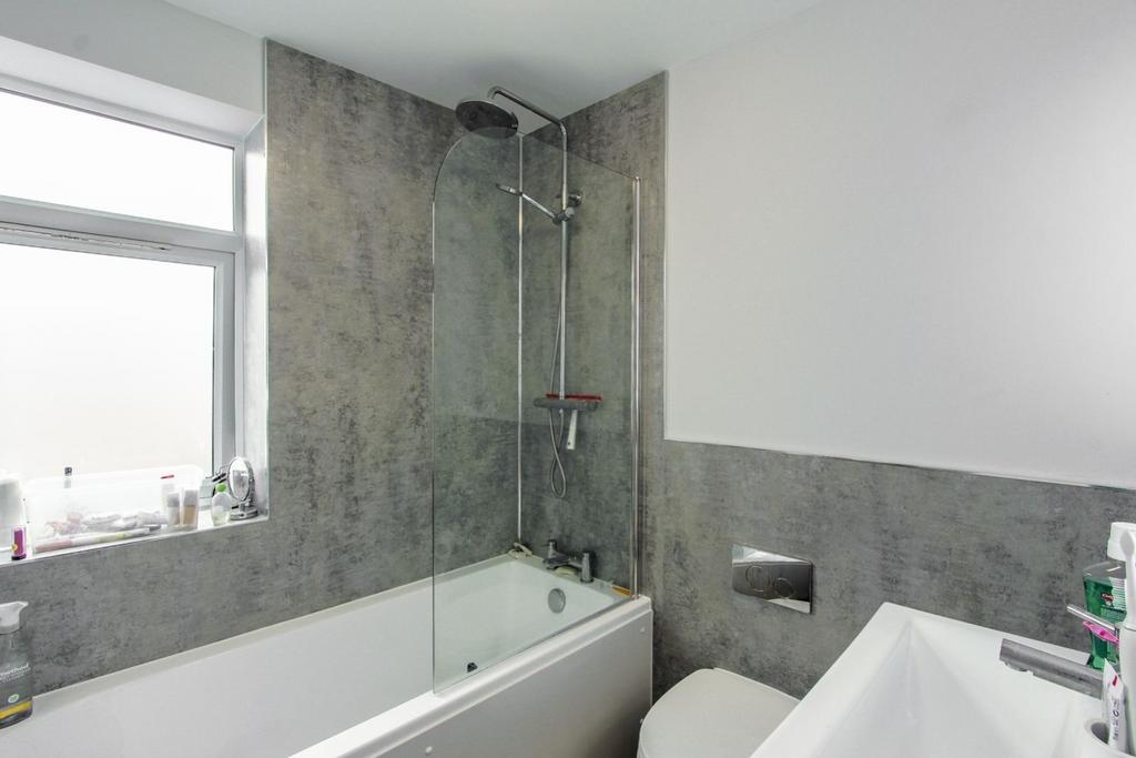 13-bathroom