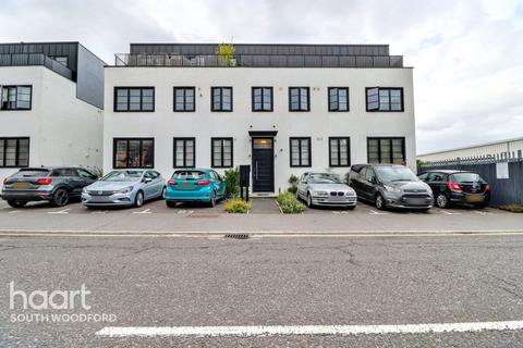 1 bedroom apartment for sale, Maybank Road, South Woodford