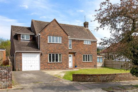 Cissbury Drive, Findon Valley