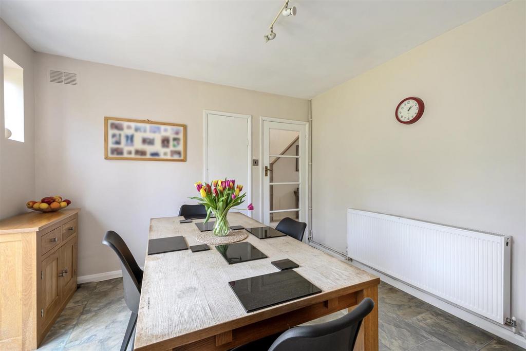 Cissbury Drive, 8-027.jpg