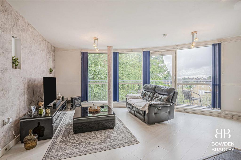 Living Room/Kitchen
