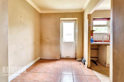 20 Hillcrest Road, Chapeltown, Sheffield, S35 1TY