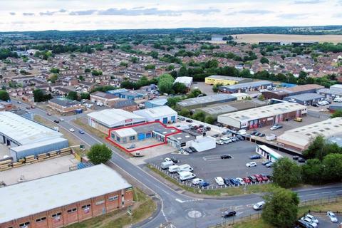 Warehouse to rent - 1 Churchill Road & Village Fabrics, Bicester, OX26 4PZ