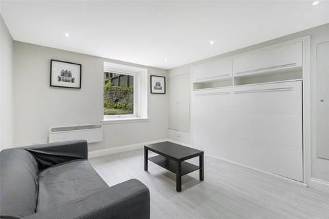 Studio to rent, Victoria Crescent Road, Glasgow, G12