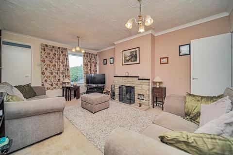 1 Ashdown Drive, Melksham, SN12 7HP