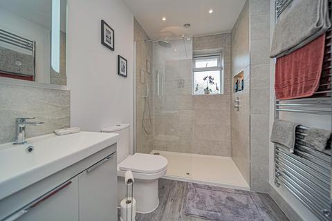 1 Ashdown Drive, Melksham, SN12 7HP