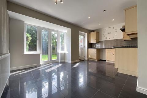 9 Constantine Crescent, Scarborough, YO12 4LQ