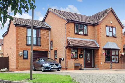 Blakeney Court, Tattenhoe, Milton Keynes