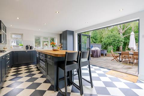 5 bedroom detached house for sale, Lower Road, Stoke Mandeville