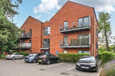 71 Elgin Gardens, Guildford, GU1 1UB
