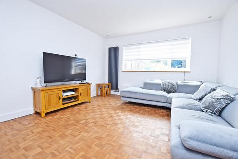 3 bedroom semi-detached house for sale, Drewery Drive, Gillingham