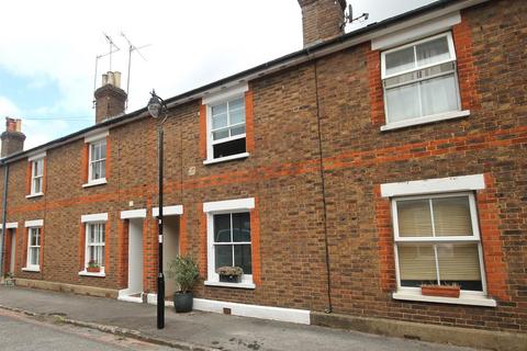 22 Mount Street, Dorking, RH4 3HX