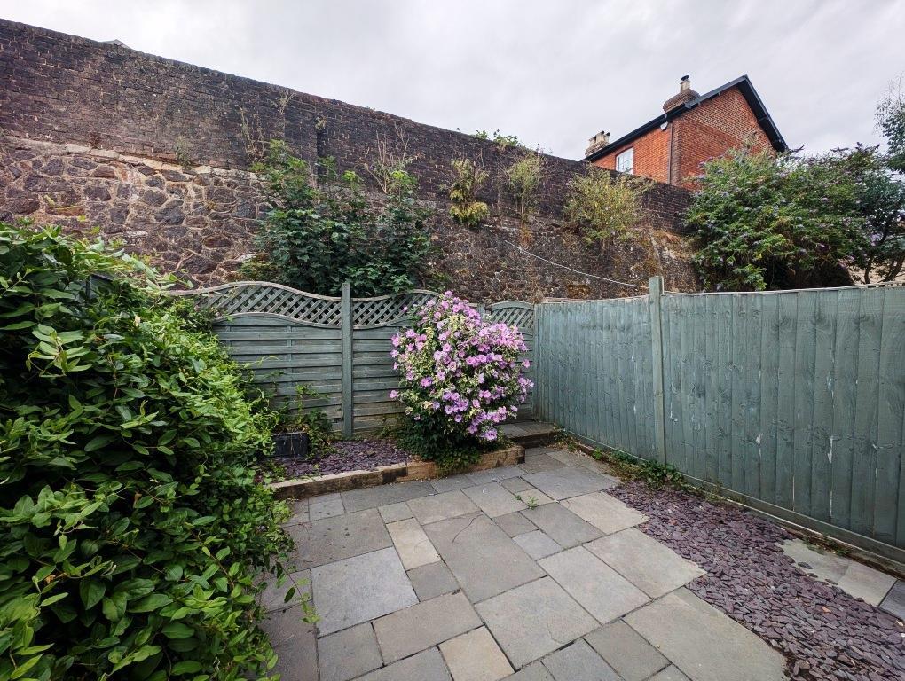 Garden 2.jpg