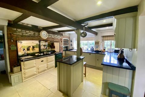 undefined, Wharf Road Shillingford Wallingford, Oxfordshire, OX10 7EW