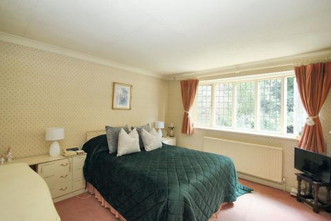 undefined, Bentley Way, Woodford Green, IG8