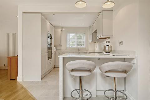 3 bedroom semi-detached house for sale, Sussex Way, Billericay, Essex, CM12