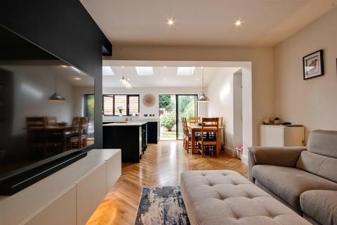 23 Dene Road, Cottingham, HU16 5PD