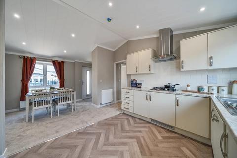 undefined, Milford-On-Sea, Hampshire, SO41