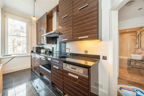 2 bedroom flat to rent, Beaufort Street, London SW3