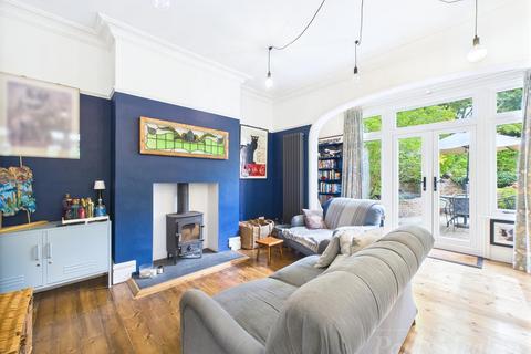62 Heathhurst Road, South Croydon, CR2 0BA