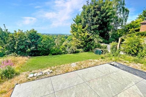 undefined, Woodbury Hill Path, Luton, Bedfordshire, LU2 7JN