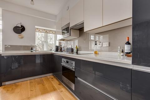 undefined, Sheen Road, Richmond