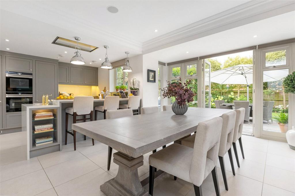 Kitchen/Breakfast