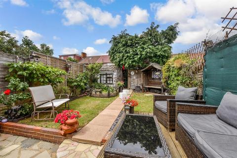 43 Tintern Road, Carshalton, SM5 1QF