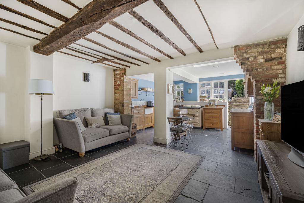 Living/Kitchen
