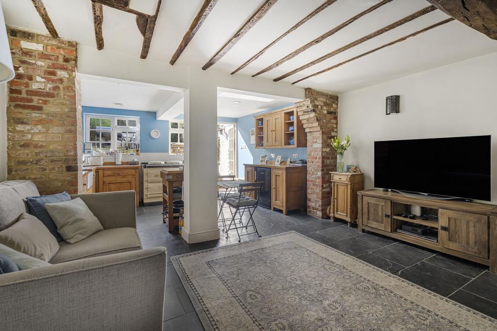 Living/Kitchen