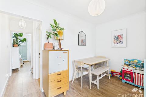 11 Claremont Road, Hornchurch, RM11 1BY