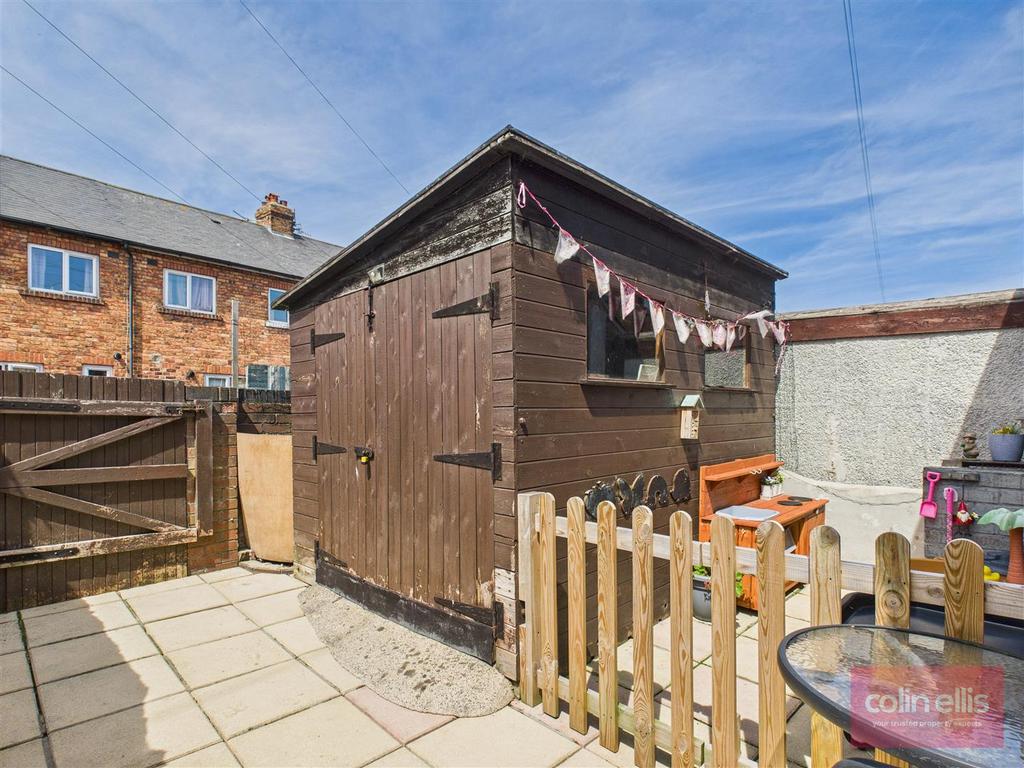 CAM05075 G0-PR0163-STILL009.jpg