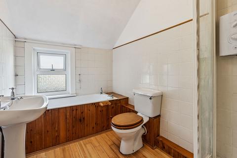 1 The Square, St Teath, Bodmin, PL30 3JT