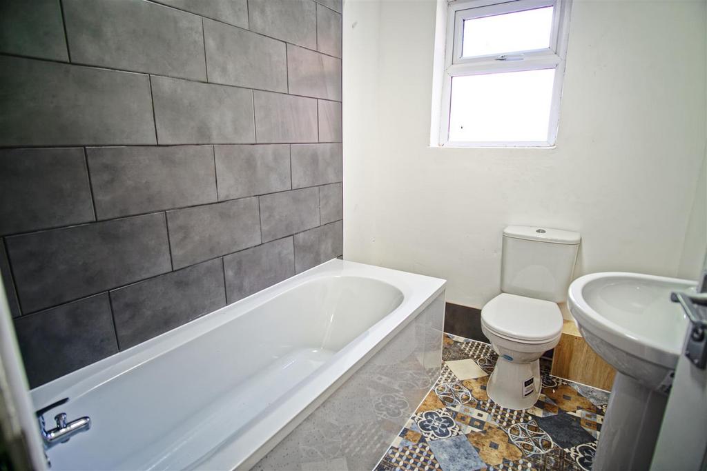Ground floor bathroom