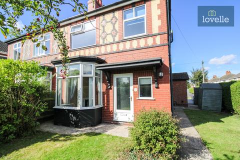 4 bedroom semi-detached house for sale, Hereford Avenue, Grimsby DN34