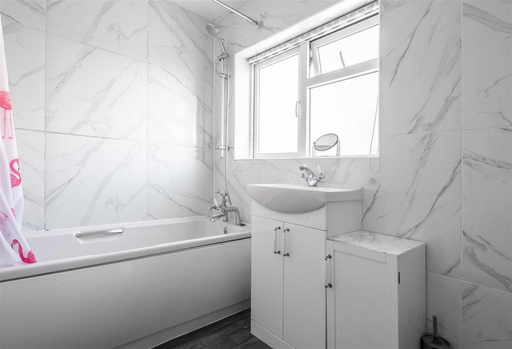 Family Bathoom