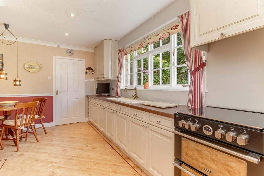 Kitchen - B.jpg