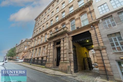 2 bedroom apartment for sale, Behrens Warehouse, East Parade Little Germany, Bradford, West Yorkshire, BD1 5HD