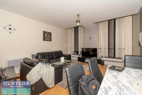 2 bedroom apartment for sale, Behrens Warehouse, East Parade Little Germany, Bradford, West Yorkshire, BD1 5HD